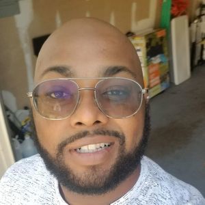 Meet your Posher, Khristopher